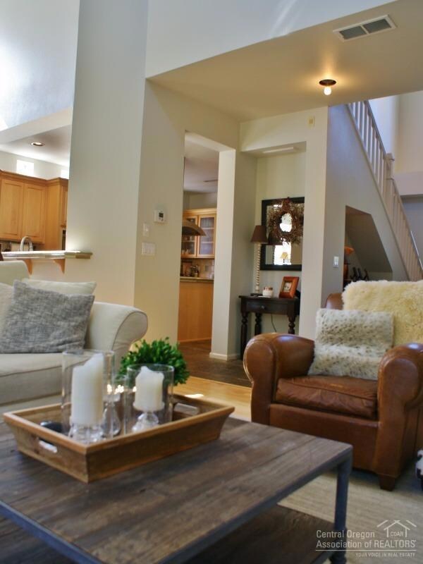 19325 Blue Lake Loop, Bend, OR 97702 - photo 6