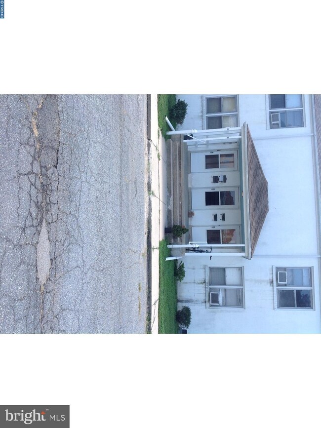 802 Elkton Rd unit B, Newark, DE 19711 - photo 2