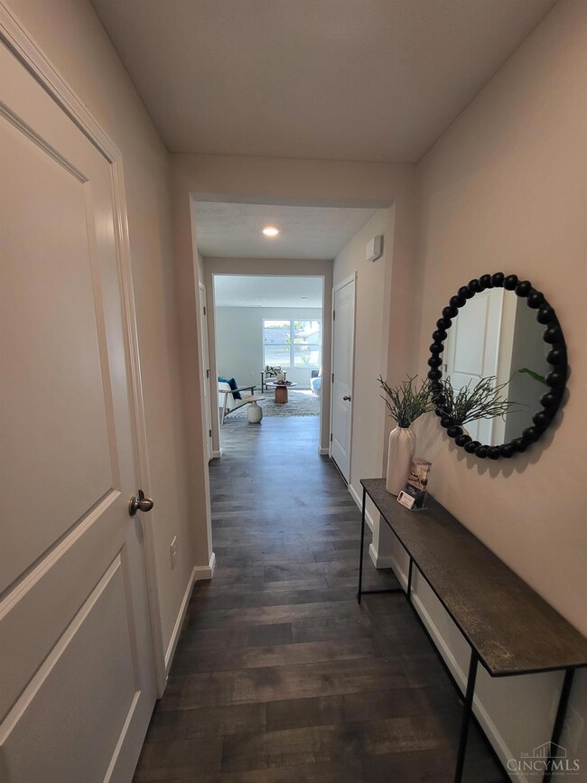 995 N South St, Wilmington, OH 45177 - photo 2