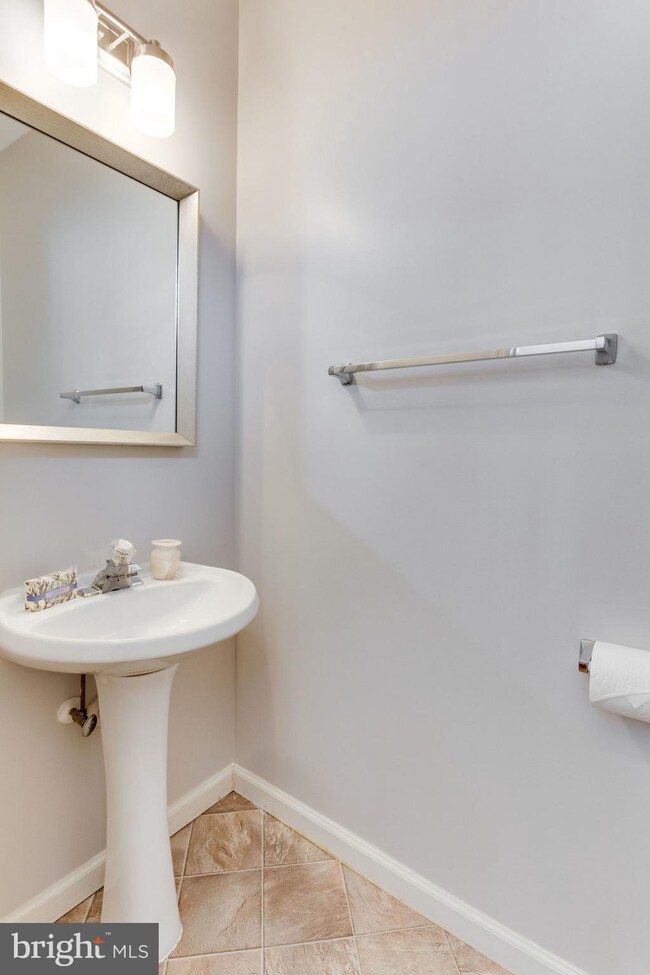 2224 Sluice Channel Place, Woodbridge, VA 22192 - photo 6