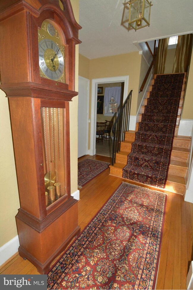 11 Holmehurst Ave, Catonsville, MD 21228 - photo 2