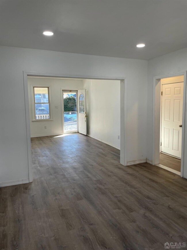 38 Main Blvd, Ewing, NJ 08618 - photo 3