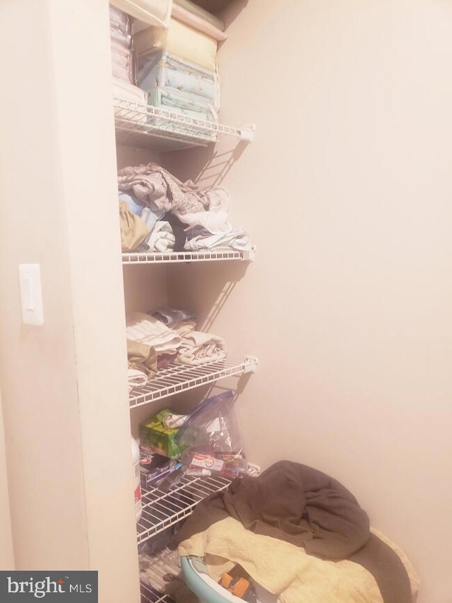 12317 Fallen Timbers Cir, Hagerstown, MD 21740 - photo 7