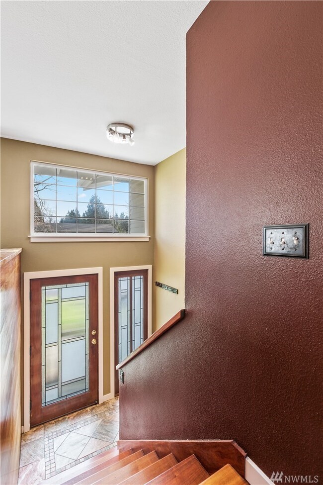 5205 87th Place SW, Mukilteo, WA 98275 - photo 2