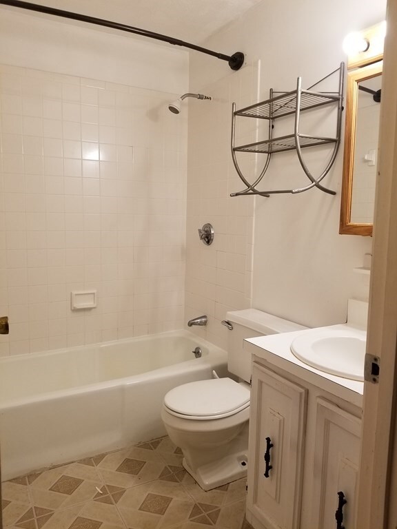 9 Kenmar Dr unit 6, Billerica, MA 01821 - photo 5