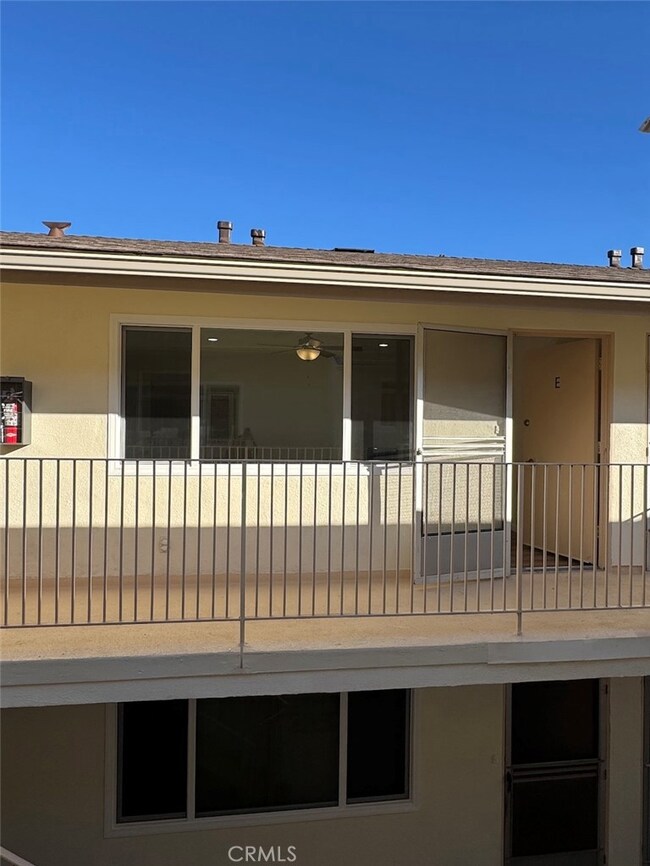 4221 E 60th St unit E, Huntington Park, CA 90255 - photo 2