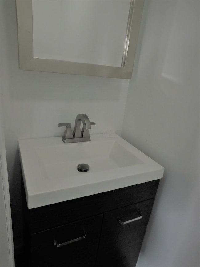 115 S Weyant Ave, Columbus, OH 43213 - photo 6