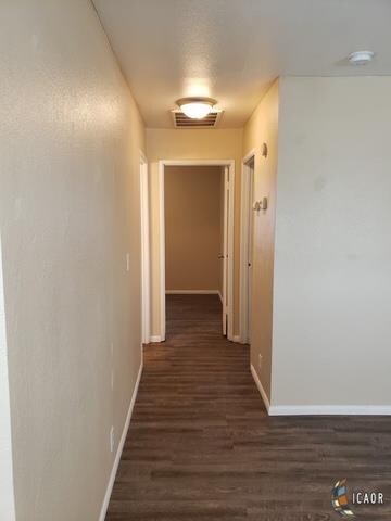 590 El Centro Ave unit 3 4 5, El Centro, CA 92243 - photo 4