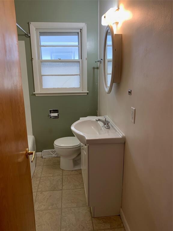 3211 Mount Vernon Rd SE, Cedar Rapids, IA 52403 - photo 7