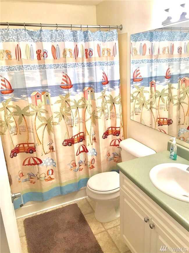 23317 Cedar Way unit 203, Mountlake Terrace, WA 98043 - photo 7