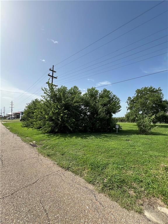 View of the front of the lot looking towards the West.