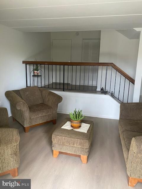 124 Roberts Ln unit 300, Alexandria, VA 22314 - photo 4