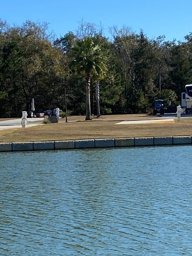 11850 Gateway Dr unit 75, Elberta, AL 36530 - photo 2