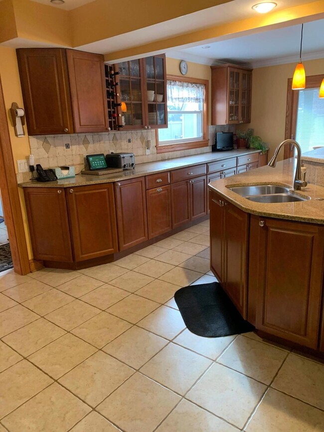 1785 Elmwood Ave, Columbus, OH 43212 - photo 5