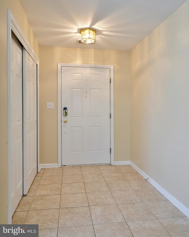 6 Grant Ct, Columbus, NJ 08022 - photo 3