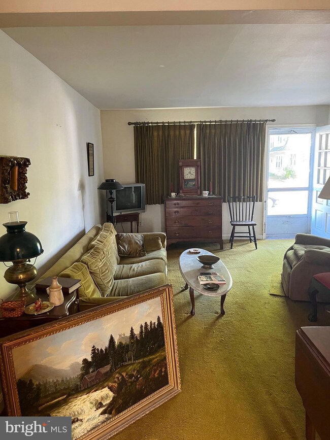 853 Parkside Ave, Trenton, NJ 08618 - photo 3