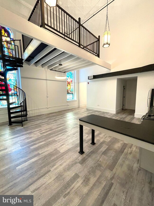 177 Chestnut St unit 6, Spring City, PA 19475 - photo 3