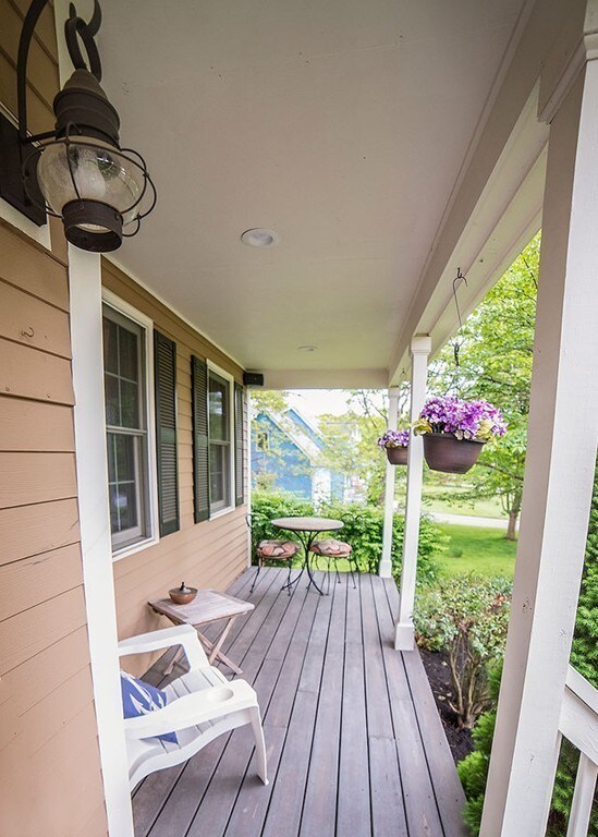 3 Edward Cir, Bellingham, MA 02019 - photo 4