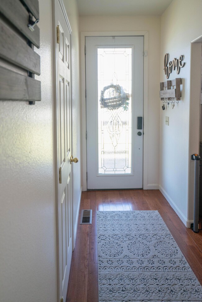 5982 Springcrest__007