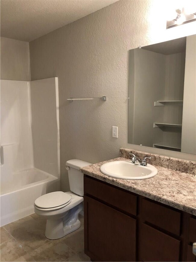 936 Jessica Leigh St, Elkins, AR 72727 - photo 5