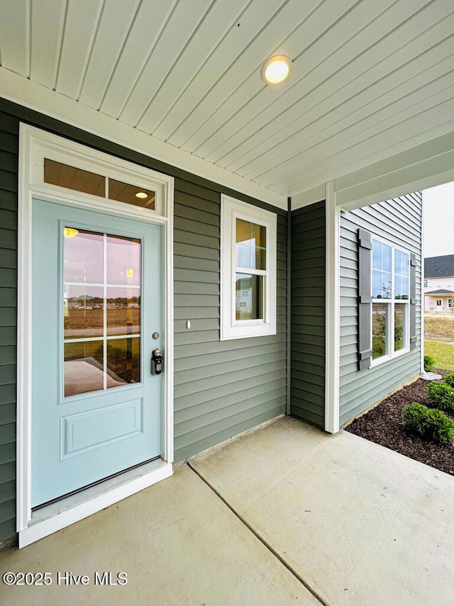 802 Tupelo Tree Dr, Hubert, NC 28539 - photo 5