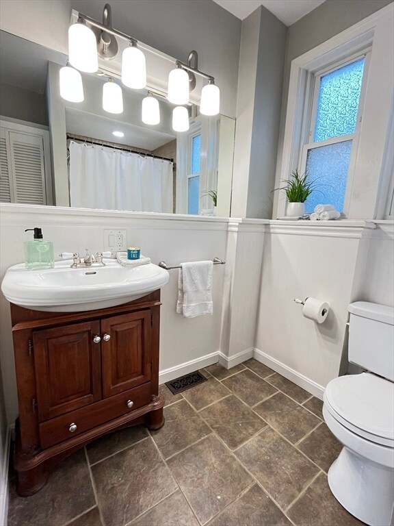 128 Chestnut St unit 1, Brookline, MA 02445 - photo 6