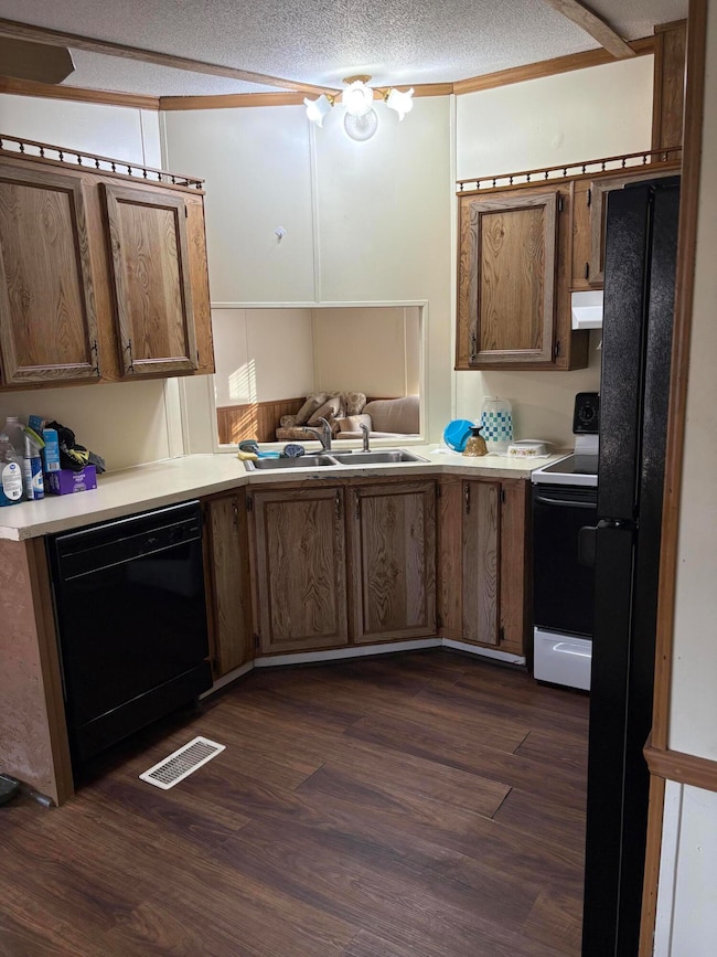 125 Compton Dr, Elliston, VA 24087 - photo 5