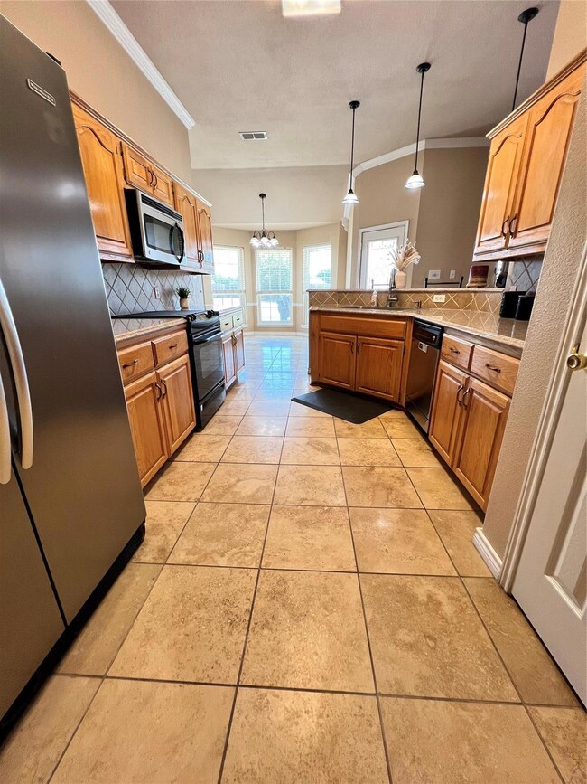 209 Pack Saddle Pass, Abilene, TX 79602 - photo 4