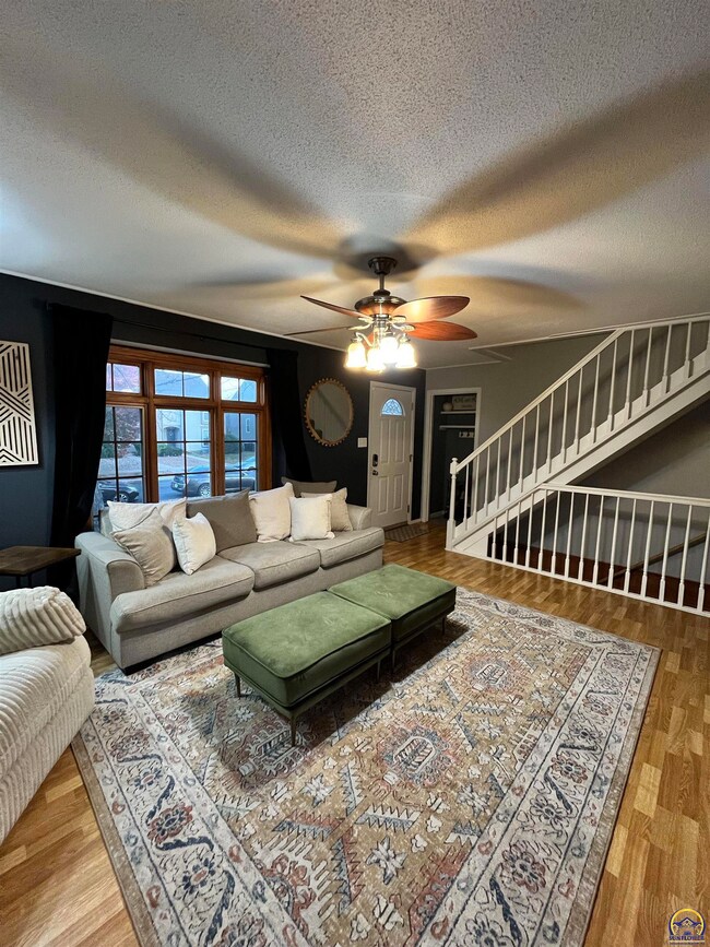 3337 SW Arrowhead Rd, Topeka, KS 66614 - photo 6