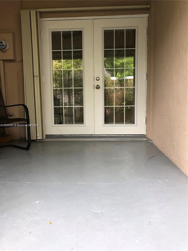 6530 W 2nd Ct unit 1, Hialeah, FL 33012 - photo 4