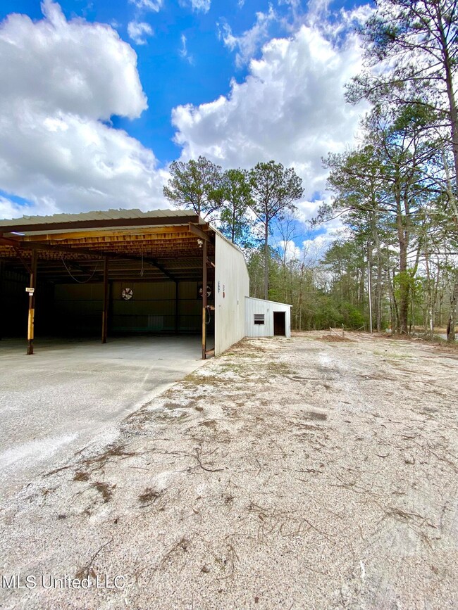 79 Emmett Meitzler Rd, Picayune, MS 39466 - photo 7