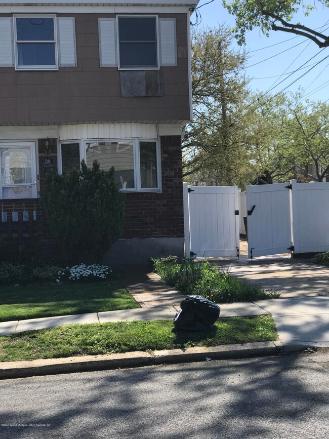 148 Buffalo St, Staten Island, NY 10306 - photo 2