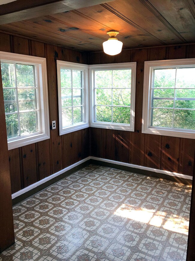 133 Henry St, Klamath Falls, OR 97601 - photo 5