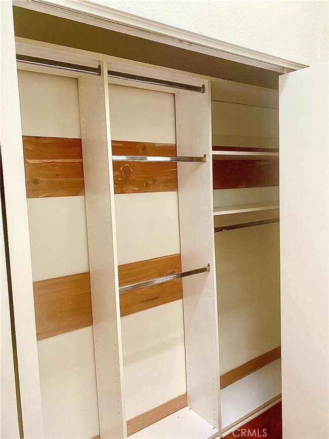 113 Aspen Ln, Costa Mesa, CA 92627 - photo 5