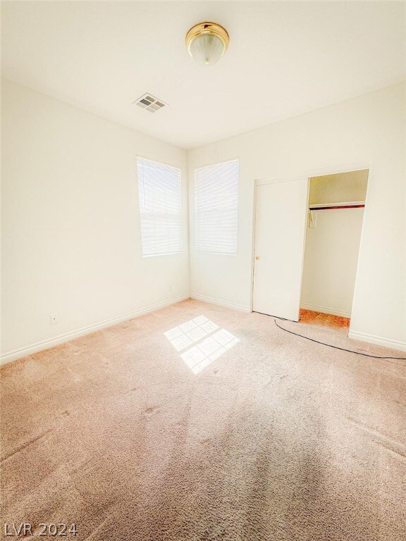 3322 Lark Bunting St, Las Vegas, NV 89117 - photo 6