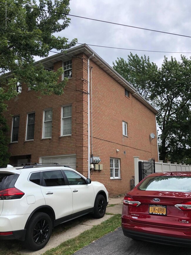 967 MANOR #30