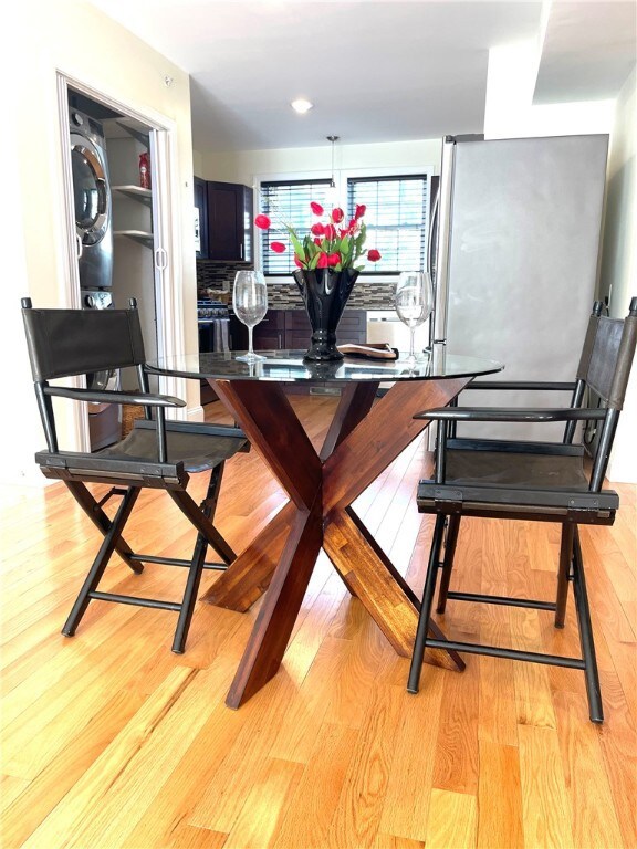 60 Village Green S unit 8, Riverside, RI 02915 - photo 6