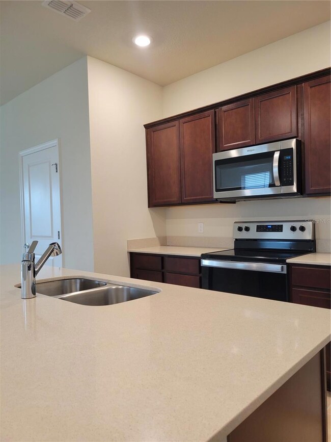 2713 Franklin Rd, St. Cloud, FL 34771 - photo 6