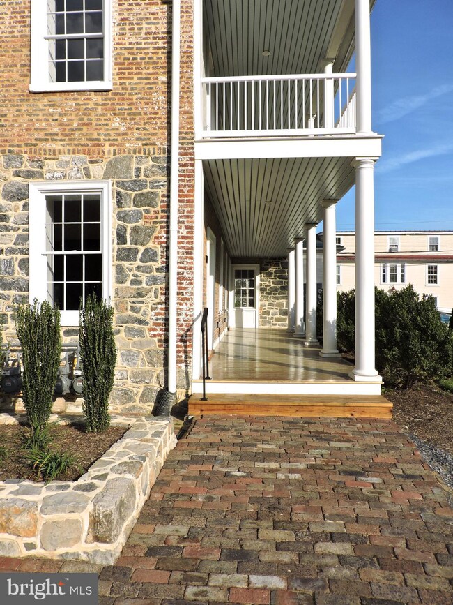 411 N Loudoun St unit 201, Winchester, VA 22601 - photo 6