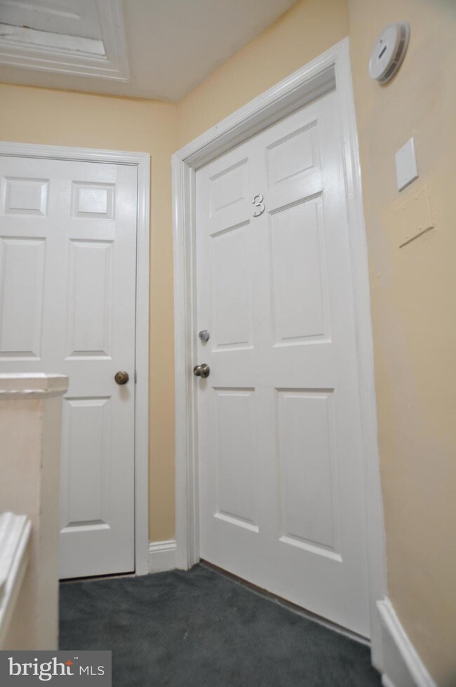 1904 Calvert St NW unit 3, Washington, DC 20009 - photo 4