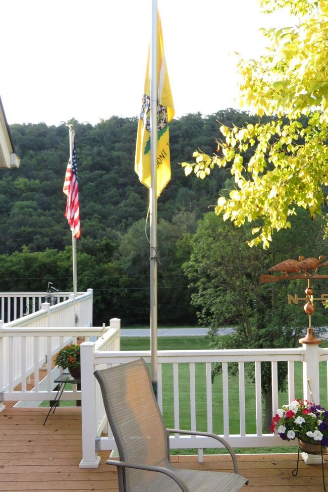 24199 E Burns Valley Rd, Winona, MN 55987 - photo 6