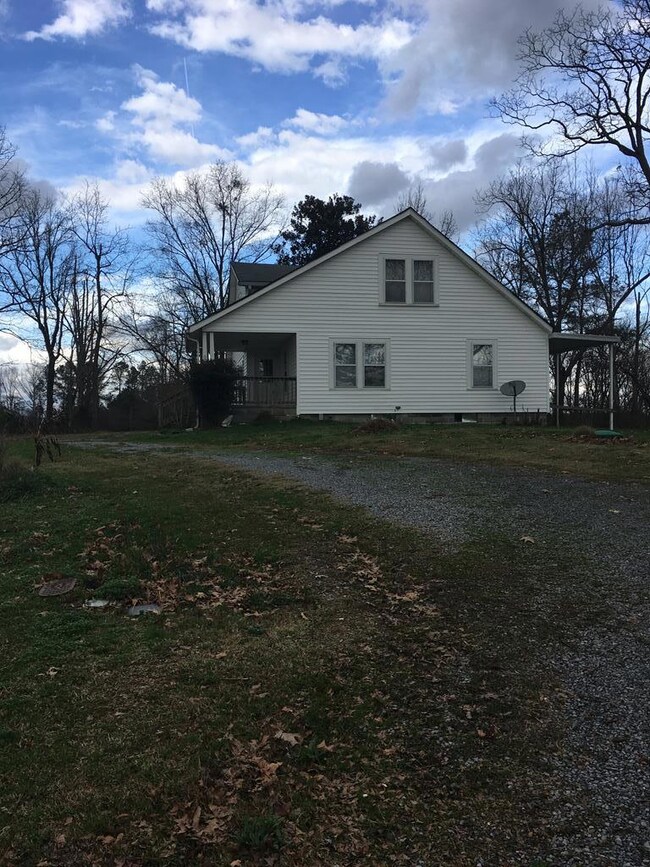 2976 Vick Dr, Dalton, GA 30721 - photo 2