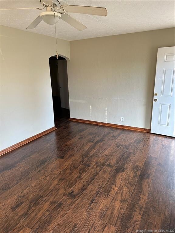 1513 Brigman Ave, Jeffersonville, IN 47130 - photo 5