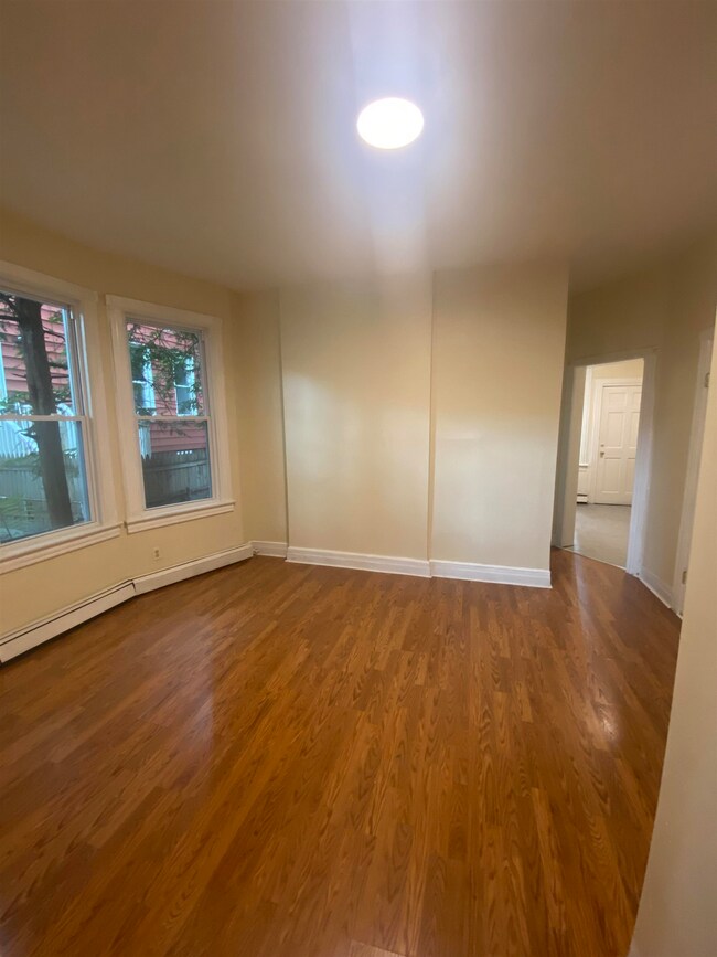 104 Jewett Ave unit 1, Jersey City, NJ 07304 - photo 6