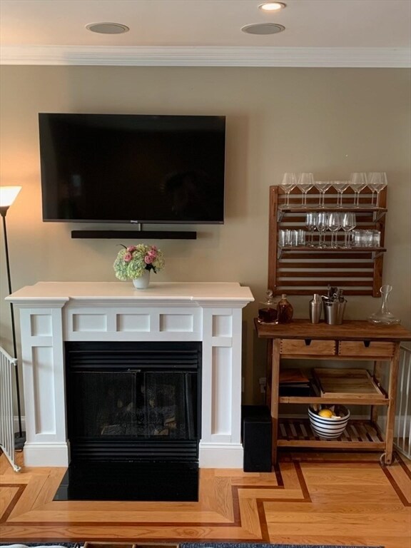 612 E 8th St unit 1, Boston, MA 02127 - photo 6