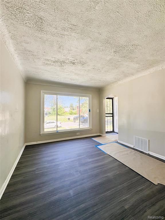 9646 Ward St, Detroit, MI 48227 - photo 7