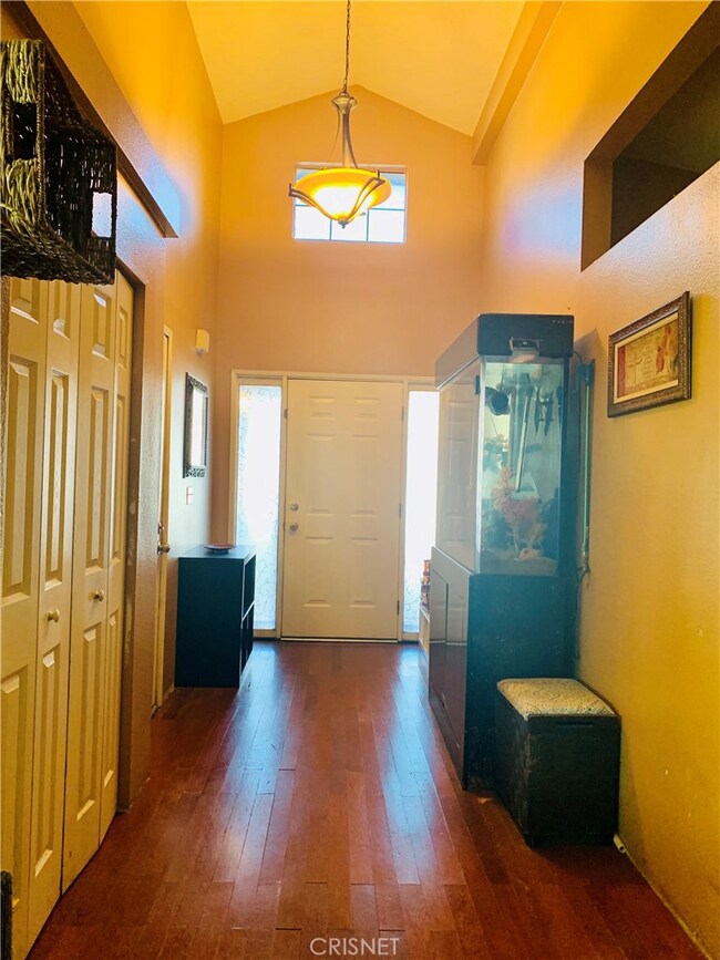 13691 Gavina Ave unit 404, Sylmar, CA 91342 - photo 4