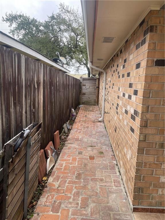 4534 Hickerson Dr, New Orleans, LA 70127 - photo 4