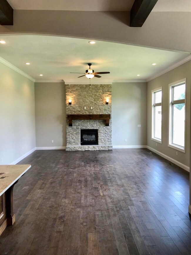 862 E Edenmore Cir, Nixa, MO 65714 - photo 7