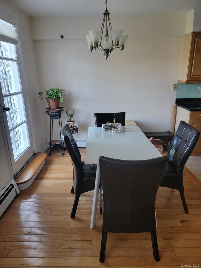 14055 34th Ave unit 6C, Flushing, NY 11354 - photo 4